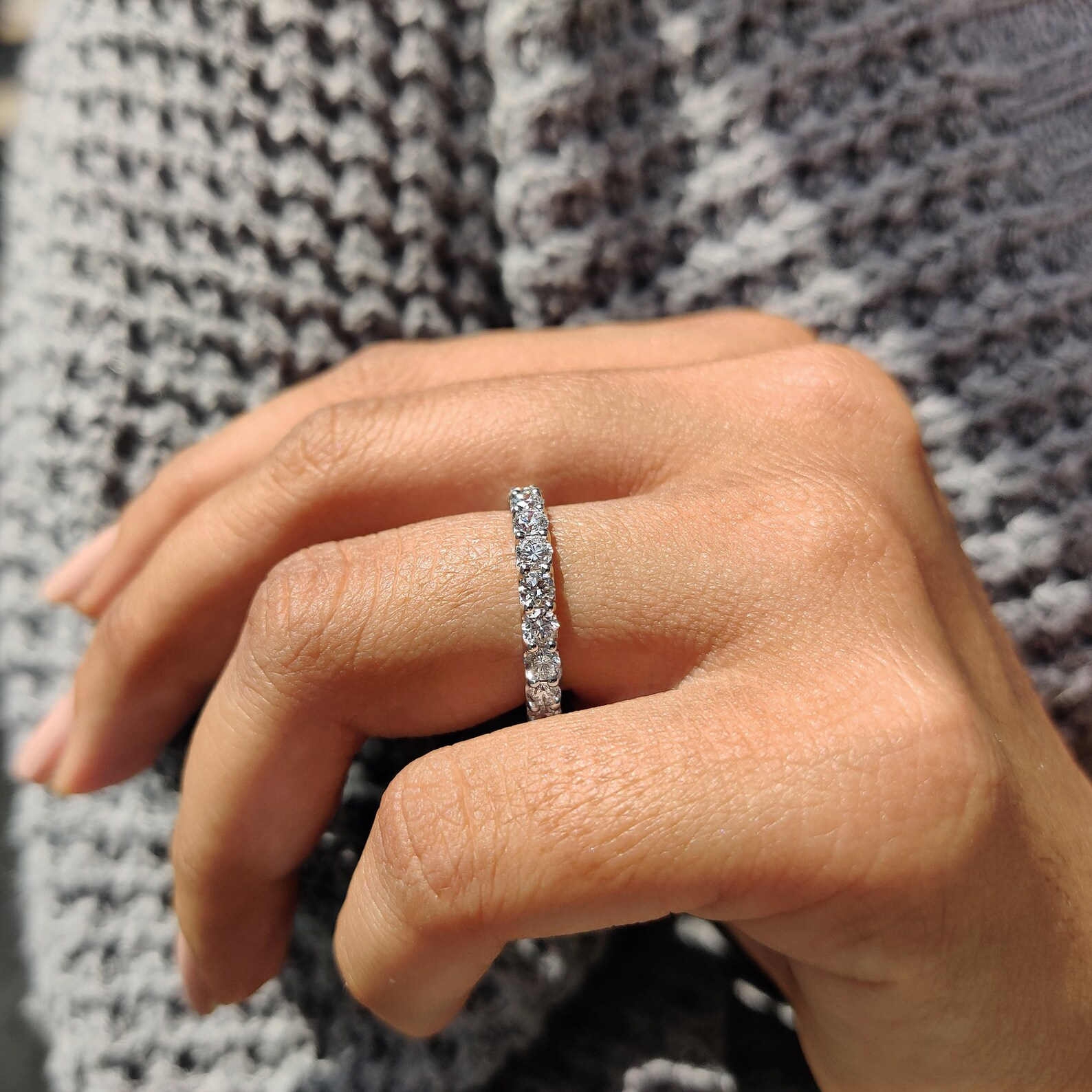 The Eternal Radiance Diamond Band