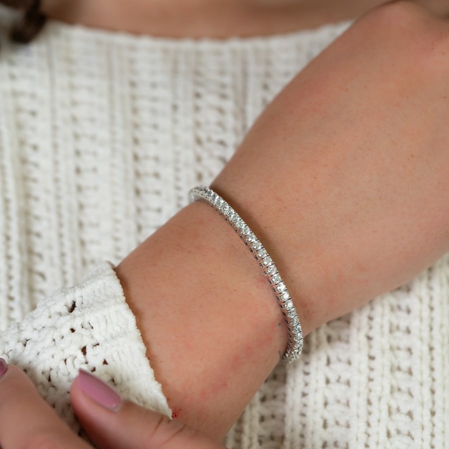 14K White Gold Lab-Created 4-Prong Diamond Elastic Tennis Bracelet (7 CTW F-G SI)
