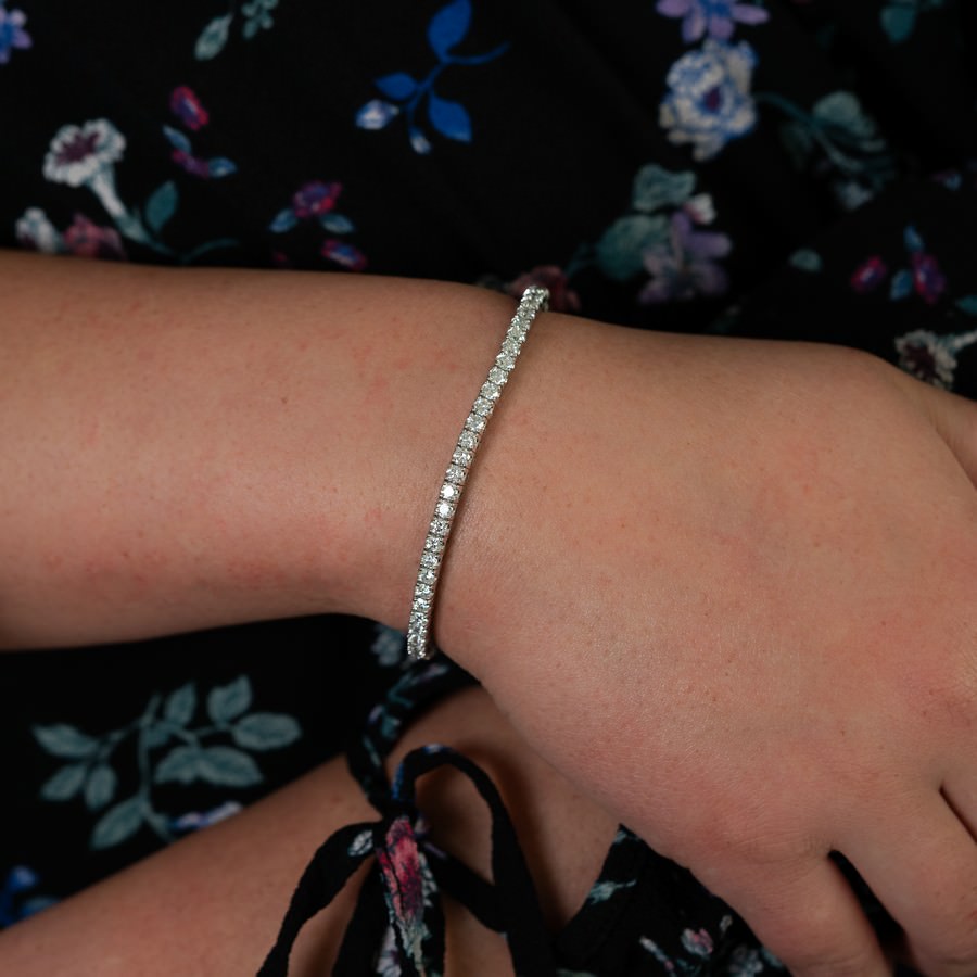 14K White Gold Lab-Created 4-Prong Diamond Elastic Tennis Bracelet (7 CTW F-G SI)