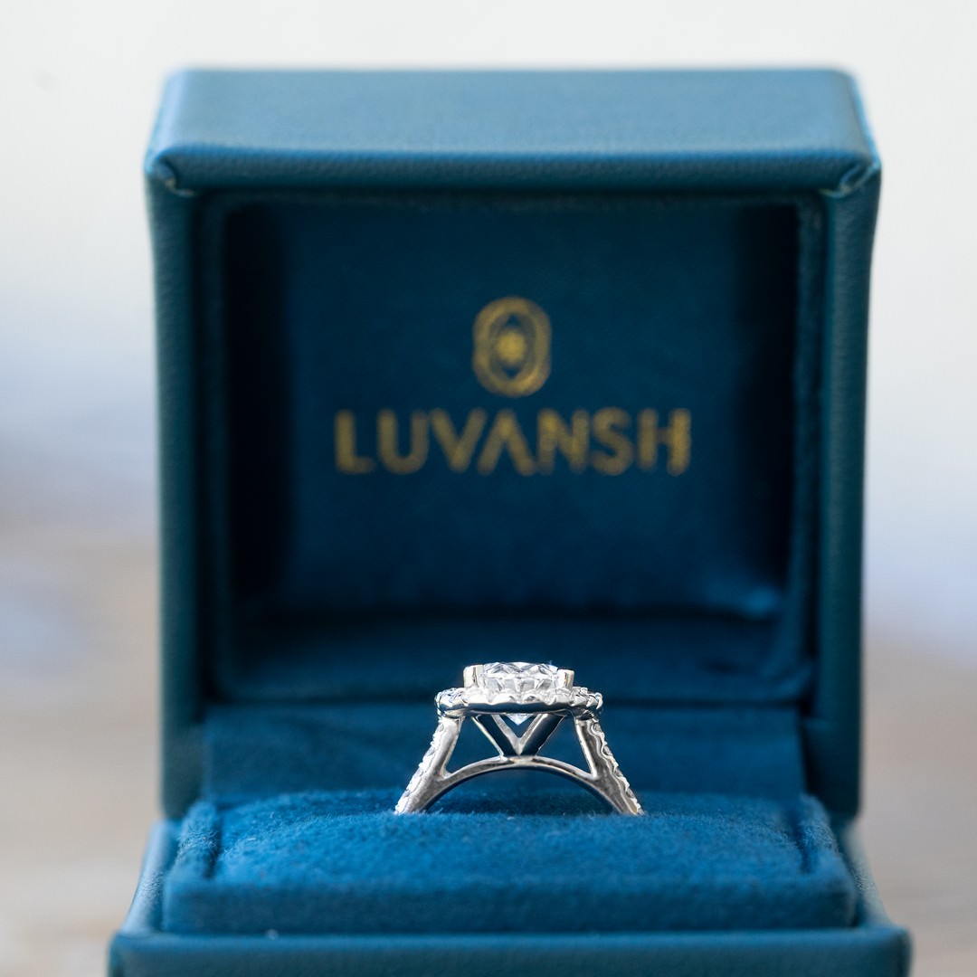 14K White Gold IGI Certified Lab-Created Diamond Oval Shape Halo Pave Ring (2 CTW F VS)