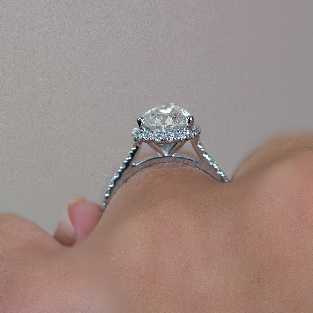 14K White Gold IGI Certified Lab-Created Diamond Pear Shape Halo Ring (2 CTW F VS)