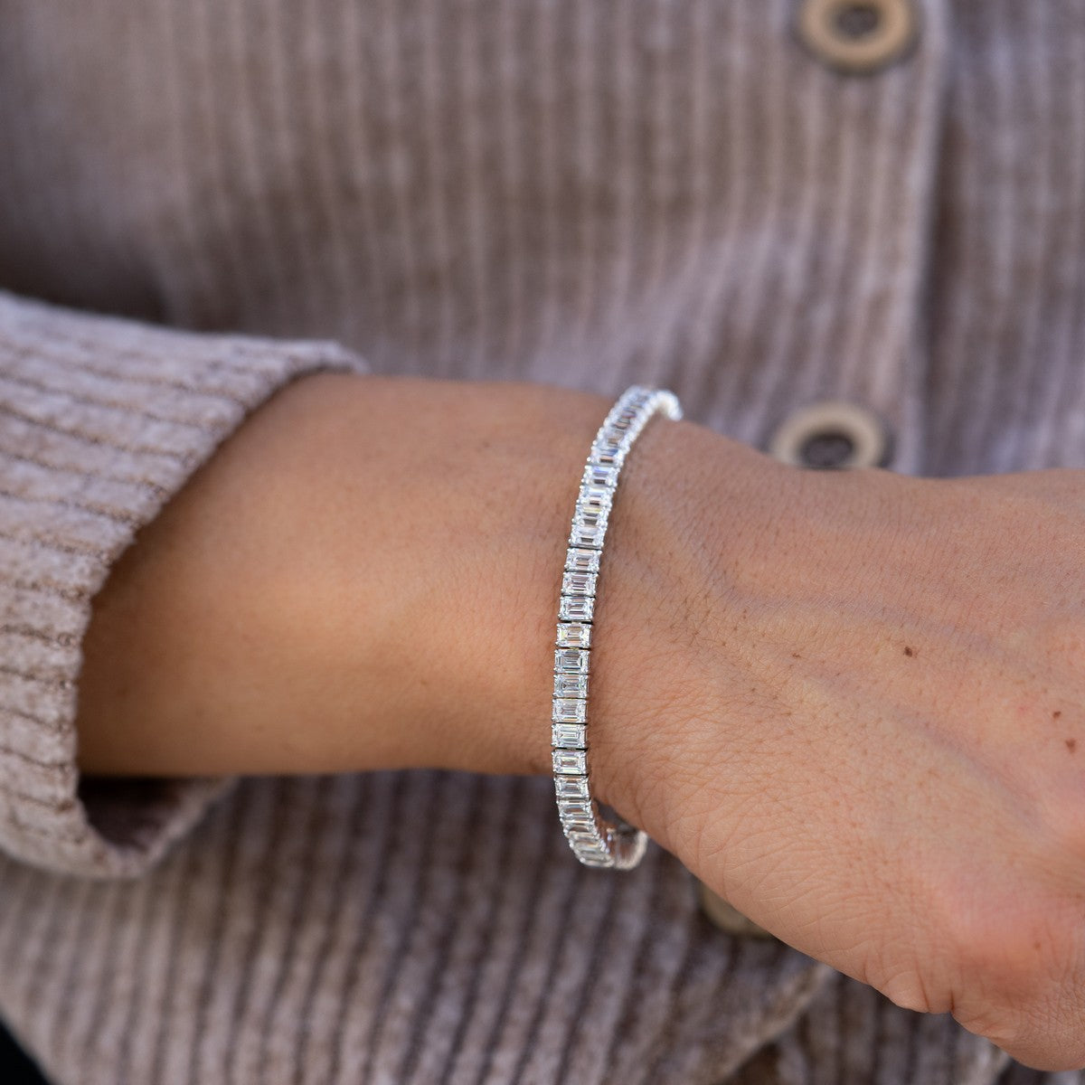 14K White Gold Lab-Created Diamond Emerald Cut Tennis Bracelet (14 CTW F-G SI)